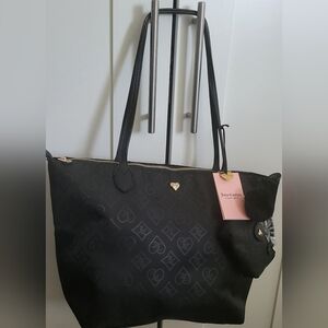 Juicy Couture Black Tote with Bag Charm Zipper Pouch And Gold Accents NWT